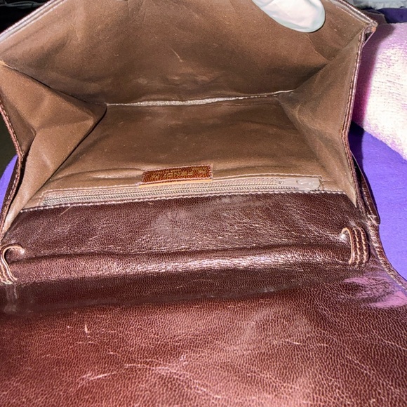 Fendi Vintage Small Leather Crossbody | Italy | COA Included - Picture 15 of 16